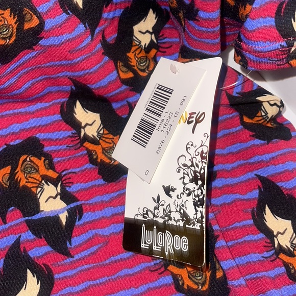 Disney Scar Irma large LuLaRoe nwt - Picture 2 of 5
